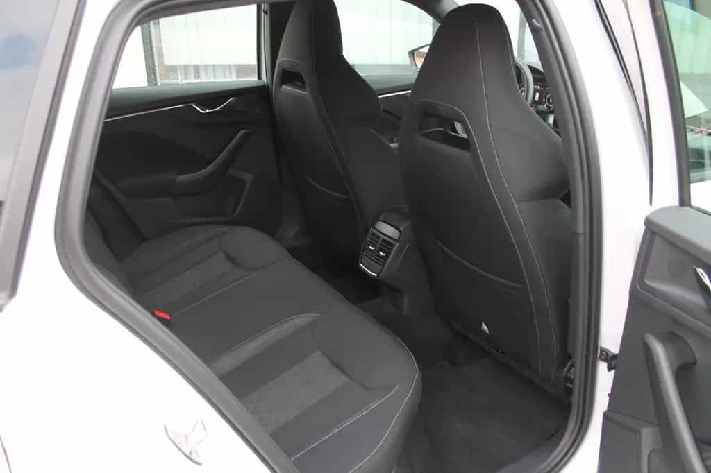 Skoda Scala Style*LED*NAVI*PANO*AHK*PDC* 11/2021-photo-21