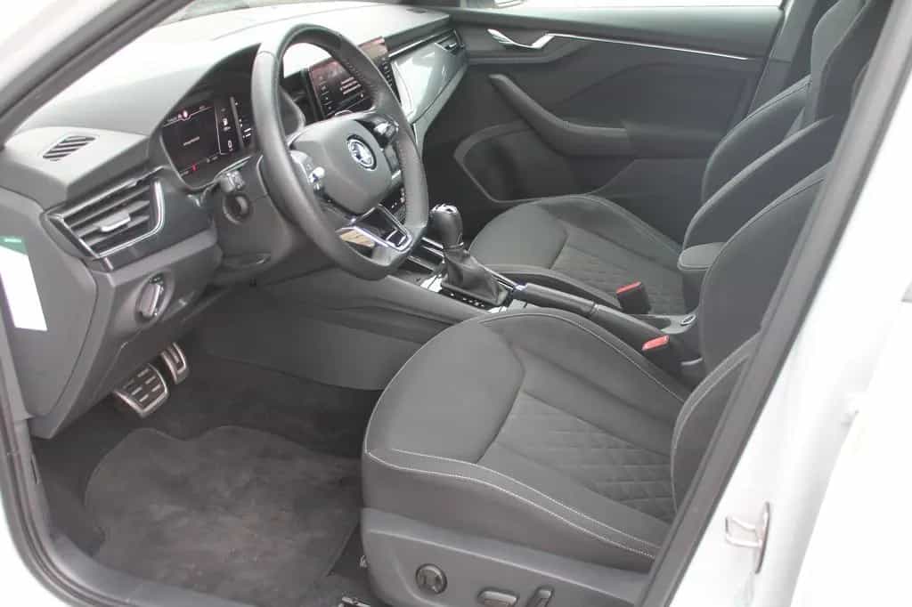 Skoda Scala Style*LED*NAVI*PANO*AHK*PDC* 11/2021-photo-7
