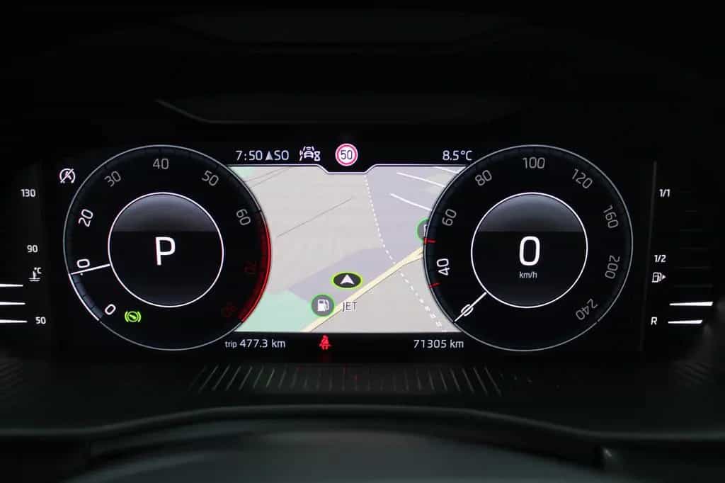 Skoda Scala Style*LED*NAVI*PANO*AHK*PDC* 11/2021-photo-9