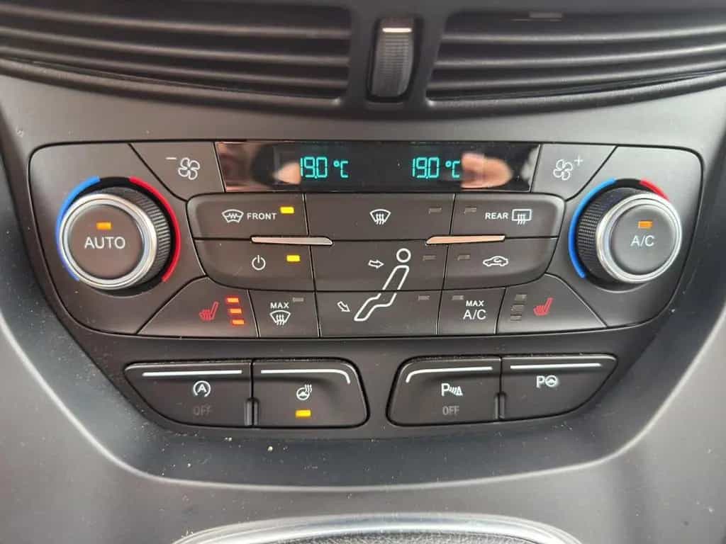 Ford Grand C-Max 1.0 EcoBoost Cool & Connect 10/2018-photo-16
