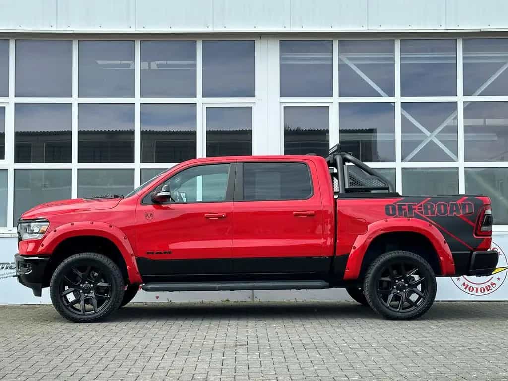 Dodge RAM 1500 Offroad 5,7 Pano 4x4 HUD 12´ Displ 22´ 04/2022-photo-4