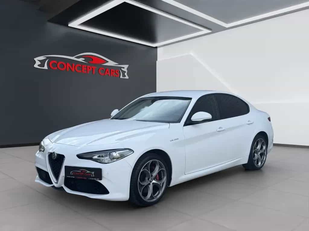 Alfa Romeo Giulia Veloce Q4 *Leder Navi Kamera SHZ ACC* 03/2019-photo-0