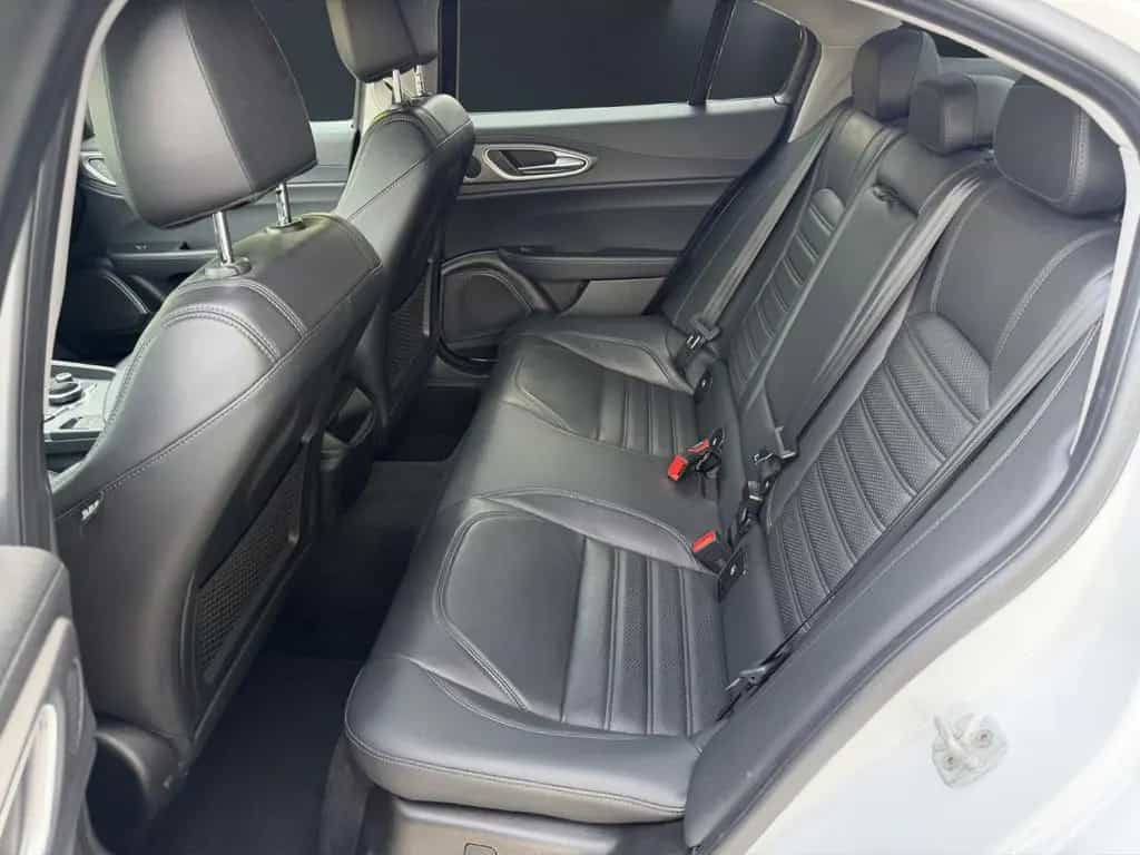 Alfa Romeo Giulia Veloce Q4 *Leder Navi Kamera SHZ ACC* 03/2019-photo-12