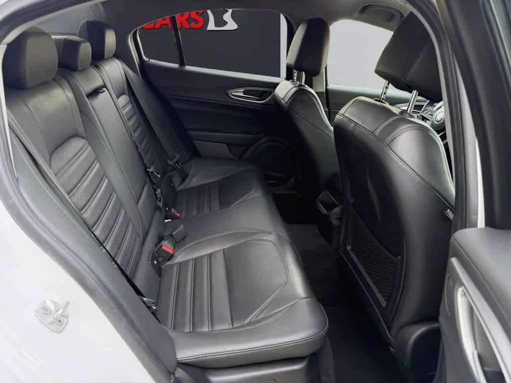 Alfa Romeo Giulia Veloce Q4 *Leder Navi Kamera SHZ ACC* 03/2019-photo-18