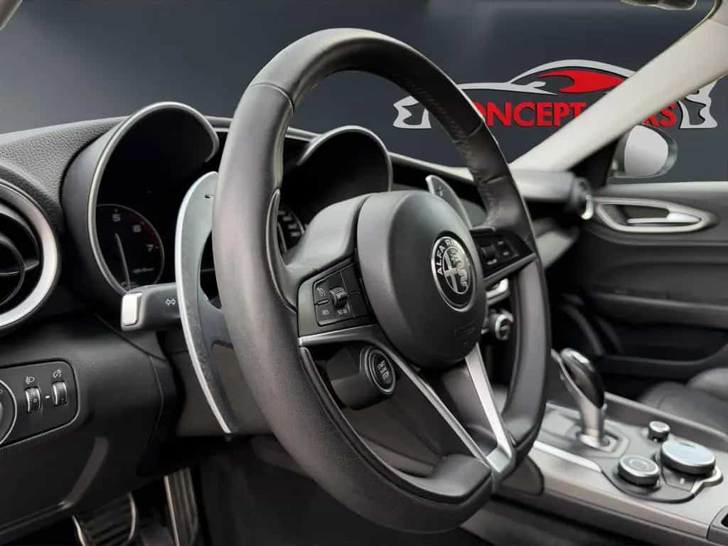 Alfa Romeo Giulia Veloce Q4 *Leder Navi Kamera SHZ ACC* 03/2019-photo-9