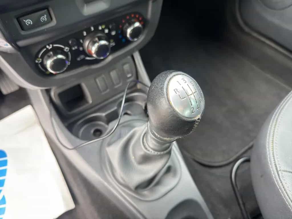 Dacia Duster I~Prestige 4x2~Servo~SHZ~KLIMA~NAVI~DACHR 05/2015-photo-20