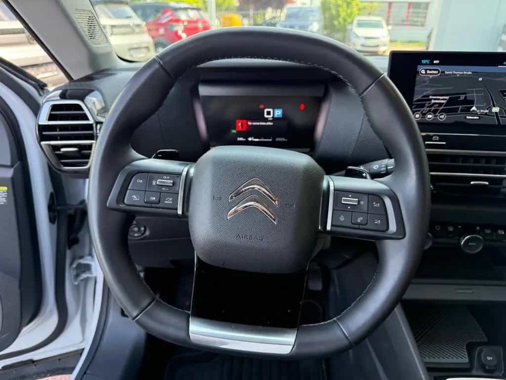 Citroën C4 PureTech 130 S&S EAT8 Max 06/2024-photo-16