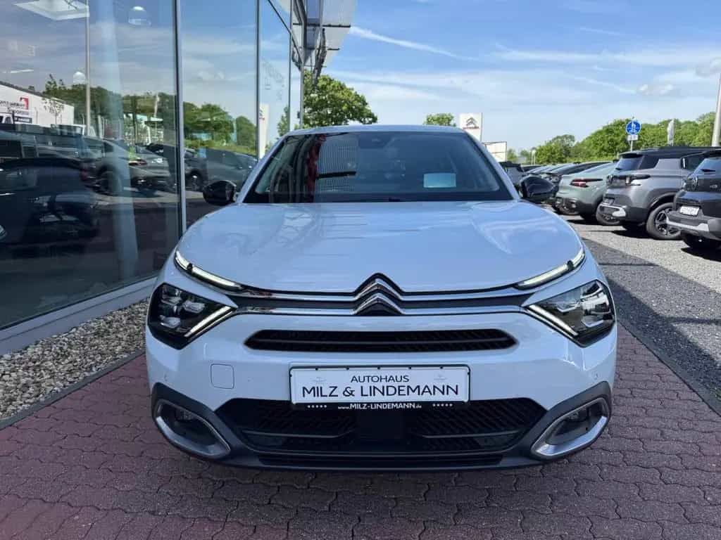 Citroën C4 PureTech 130 S&S EAT8 Max 06/2024-photo-2