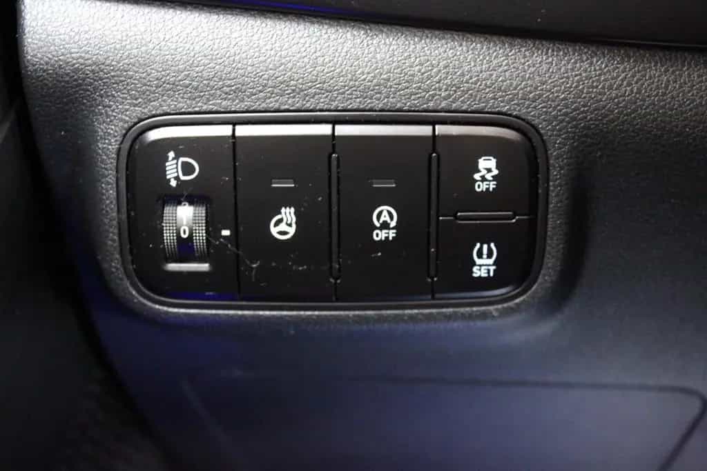 Hyundai i20 1.0 T-GDI Hybrid Autom. Trend *NAVI*LED*BOSE 10/2020-photo-26