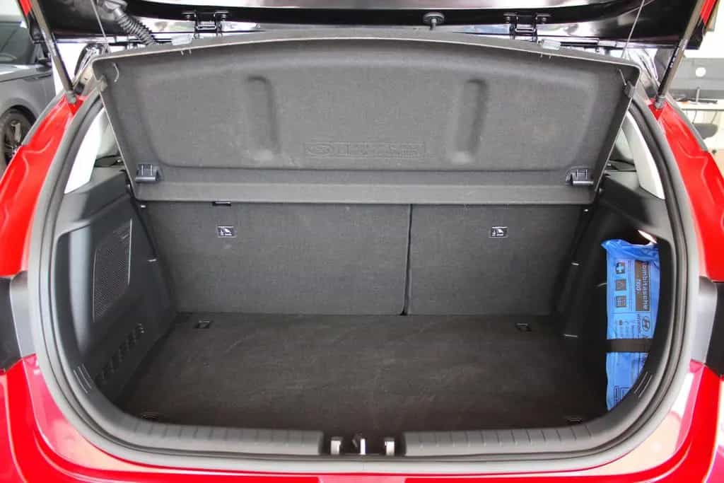 Hyundai i20 1.0 T-GDI Hybrid Autom. Trend *NAVI*LED*BOSE 10/2020-photo-29
