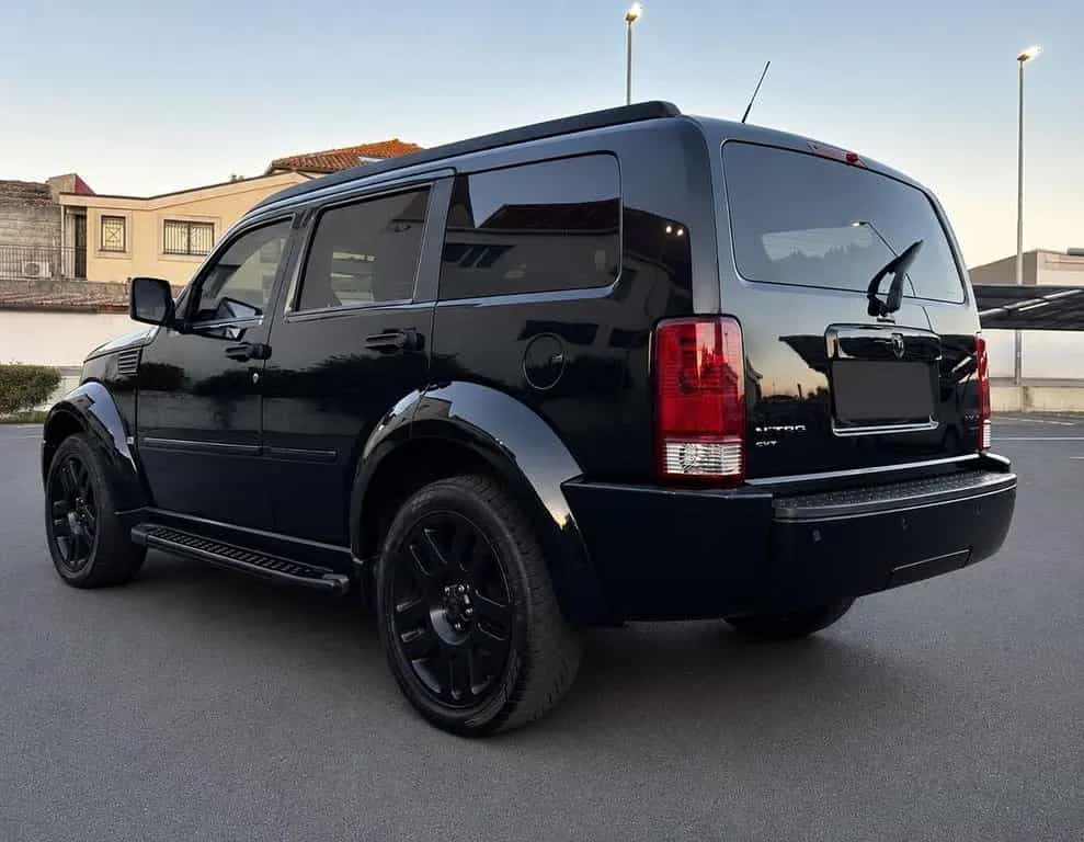 Dodge Nitro 2.8 CRD SXT 4WD BLACK Edition unica 01/2010-photo-5