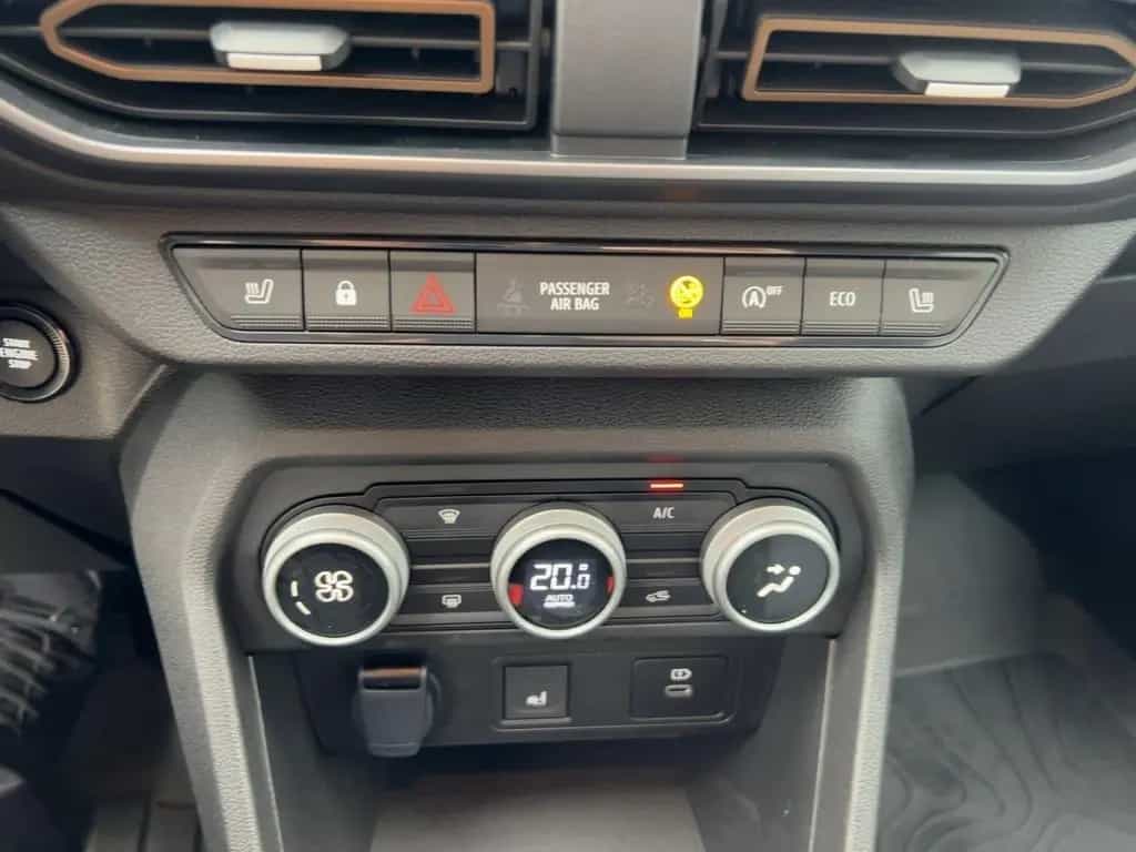 Dacia Jogger EXTREME+ TCe 110 7-SITZER 12/2024-photo-14