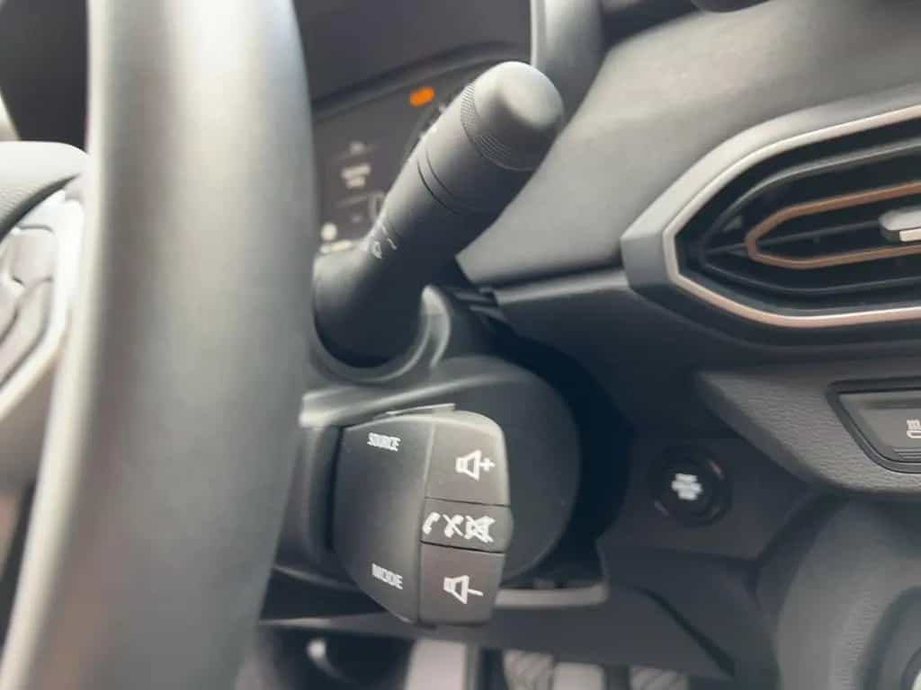 Dacia Jogger EXTREME+ TCe 110 7-SITZER 12/2024-photo-16