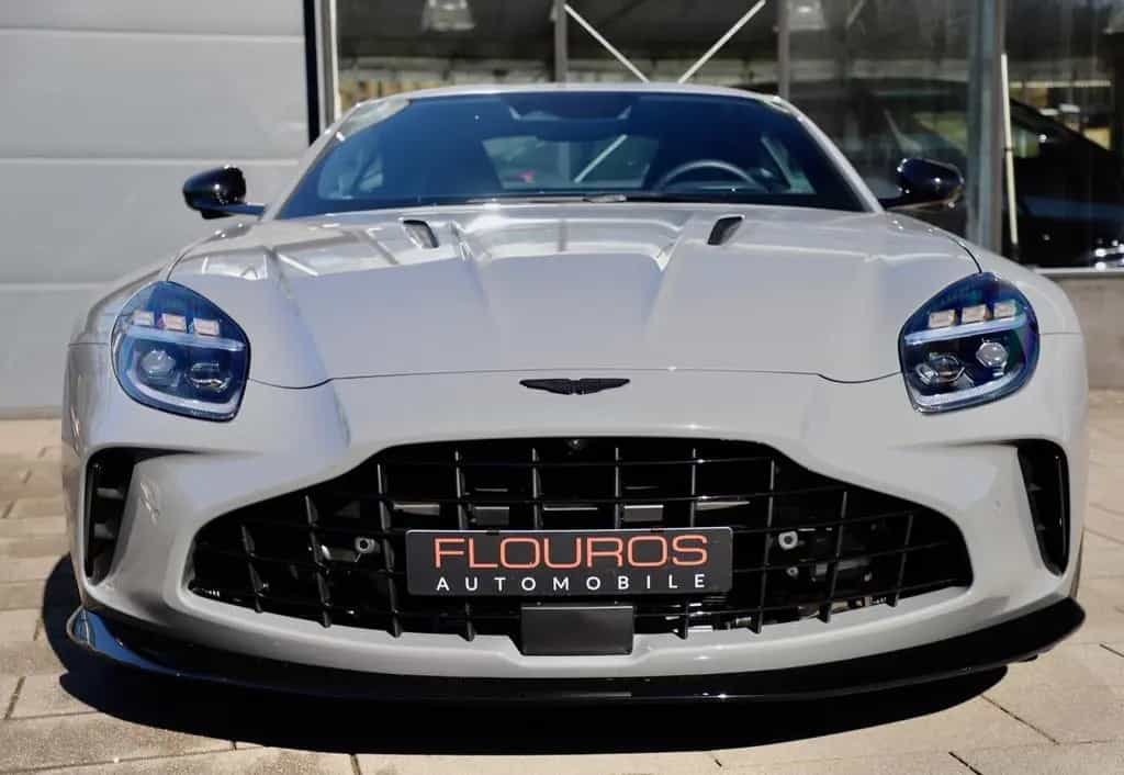 Aston Martin V8 Vantage 4.0 V8 Facelift 2x Black Pack 21 Zoll 01/2025-photo-2