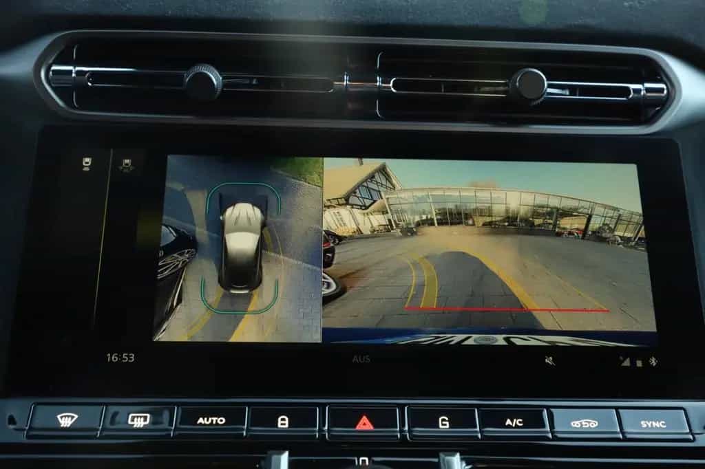 Aston Martin V8 Vantage 4.0 V8 Facelift 2x Black Pack 21 Zoll 01/2025-photo-20