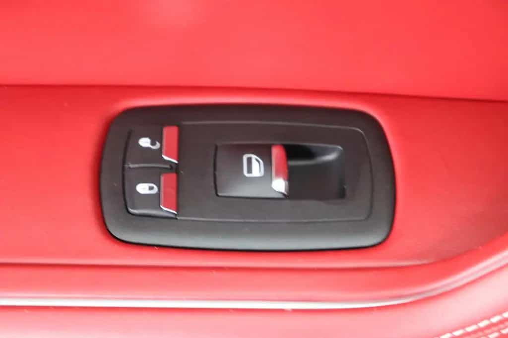 Maserati Levante * Panorama * Memory * Keyless GTS Shadow 11/2020-photo-17