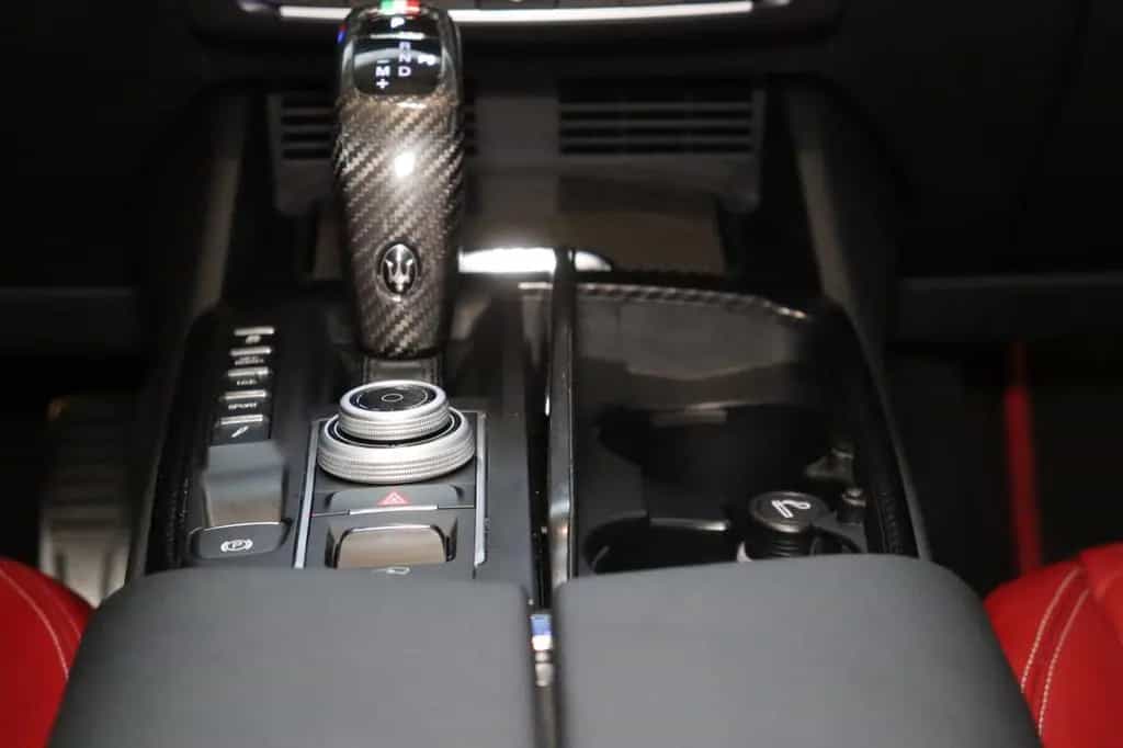 Maserati Levante * Panorama * Memory * Keyless GTS Shadow 11/2020-photo-37