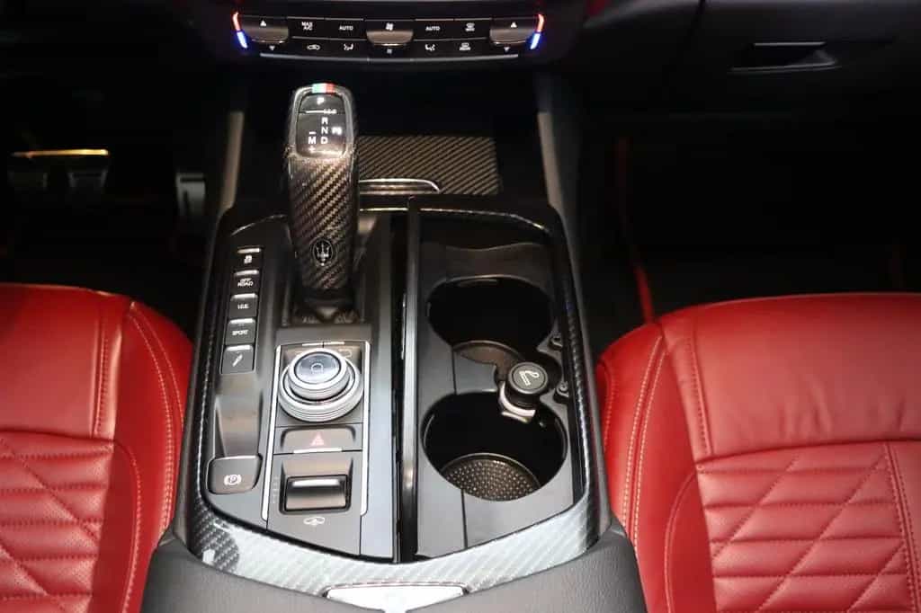 Maserati Levante * Panorama * Memory * Keyless GTS Shadow 11/2020-photo-38