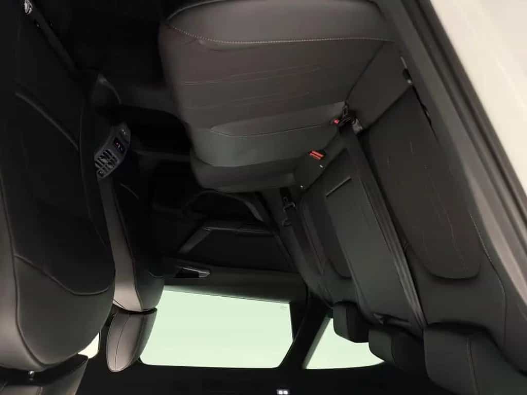 Cupra Leon ST 1.5 eTSI DSG+PANO+CAM+AHK+MATRIX+SENNH.+ 05/2026-photo-4