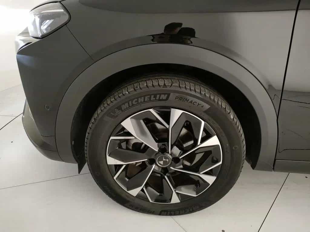 DS Automobiles DS3 DS DS3 1.5 bluehdi Opera 130cv auto 03/2024-photo-4