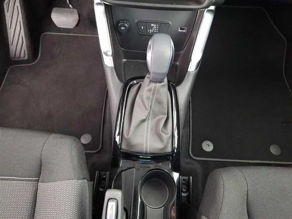 Citroën C3 Aircross Feel Pack 1.2 PureTech AHK 03/2024-photo-14