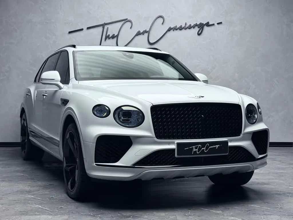 Bentley Bentayga V8 EWB BLACKLINE PANO NAIM 22" FULL PPF 01/2024-photo-44