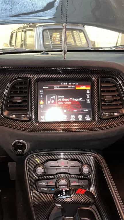 Dodge Challenger 03/2015-photo-10