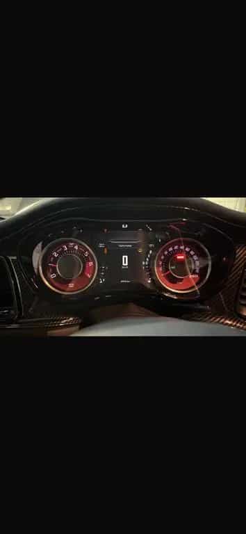 Dodge Challenger 03/2015-photo-9