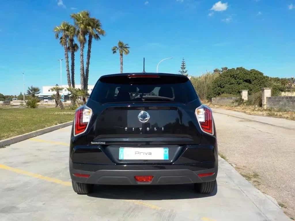 Ssangyong Tivoli 1.2 GDI Turbo Gpl 2WD Comfort 08/2023-photo-5