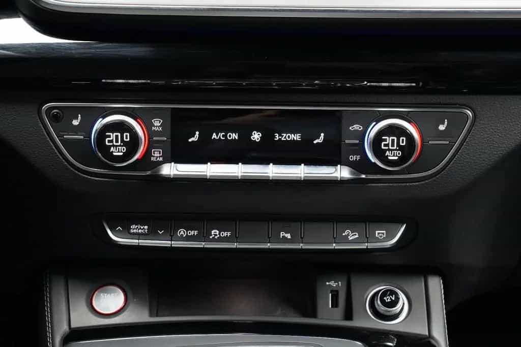 Audi SQ5 3.0 TFSI Quattro ACC AHK MATRIX B&O Memory 05/2018-photo-33