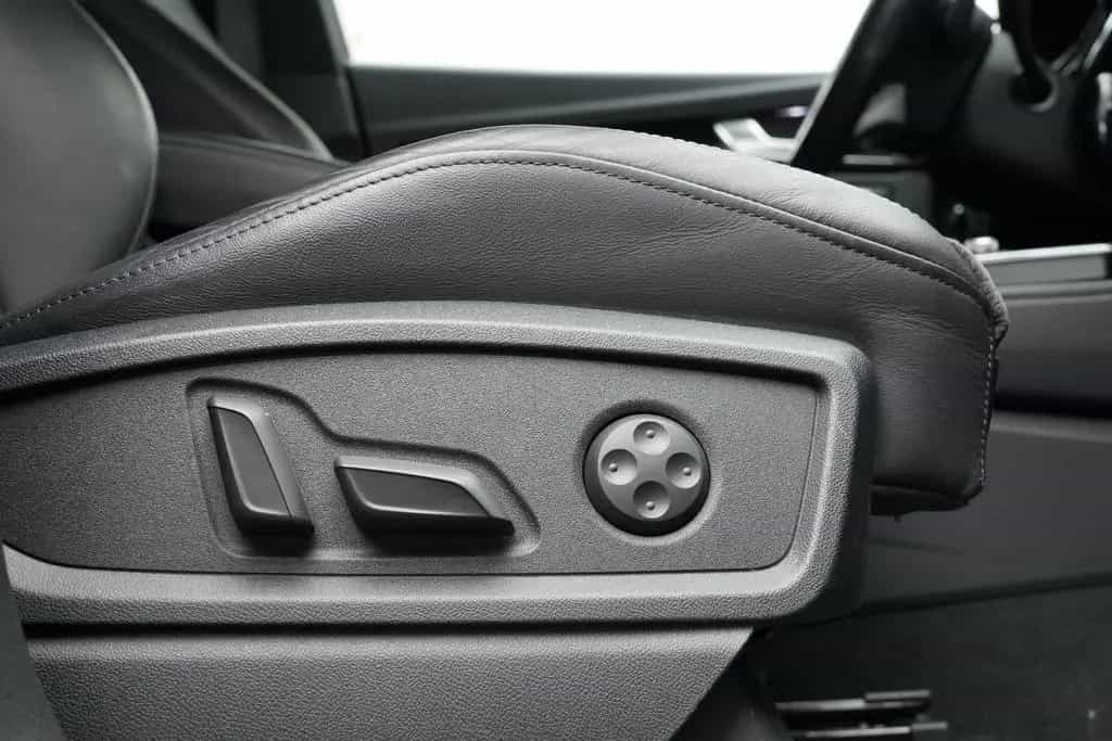 Audi SQ5 3.0 TFSI Quattro ACC AHK MATRIX B&O Memory 05/2018-photo-38