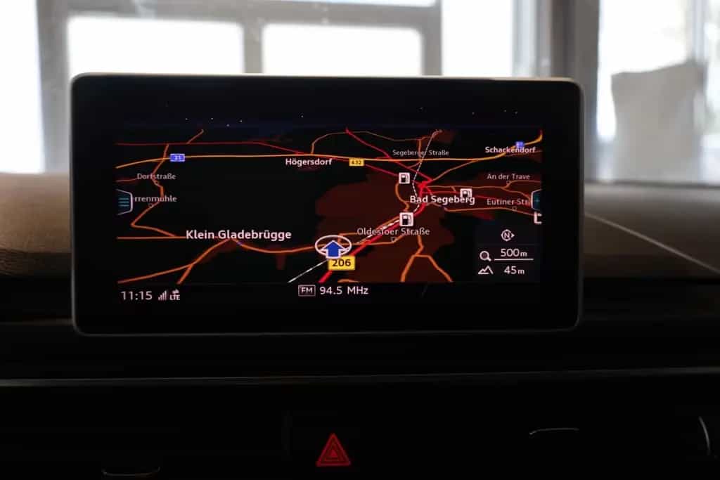 Audi A4 Allroad quattro Anhängerkupplung 07/2019-photo-27