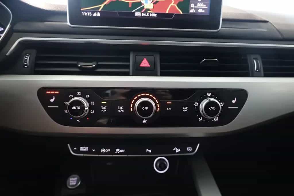 Audi A4 Allroad quattro Anhängerkupplung 07/2019-photo-28