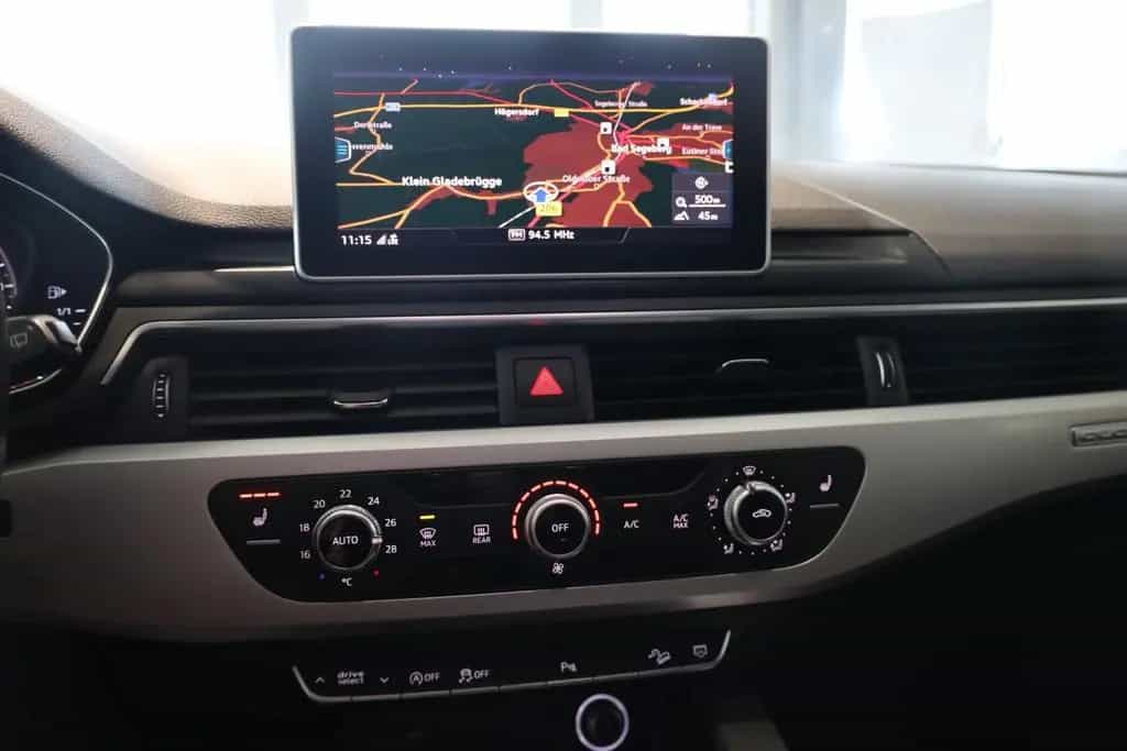Audi A4 Allroad quattro Anhängerkupplung 07/2019-photo-32