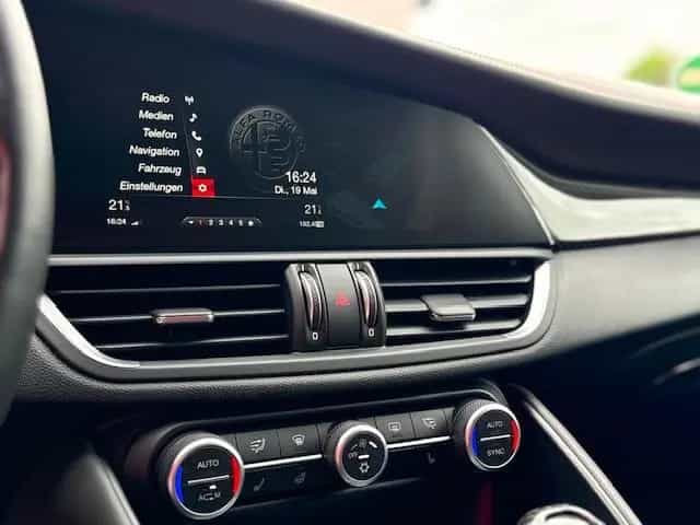 Alfa Romeo Giulia Quadrifoglio*DT Auto*Carbon*NO OPF*H&K 06/2017-photo-7