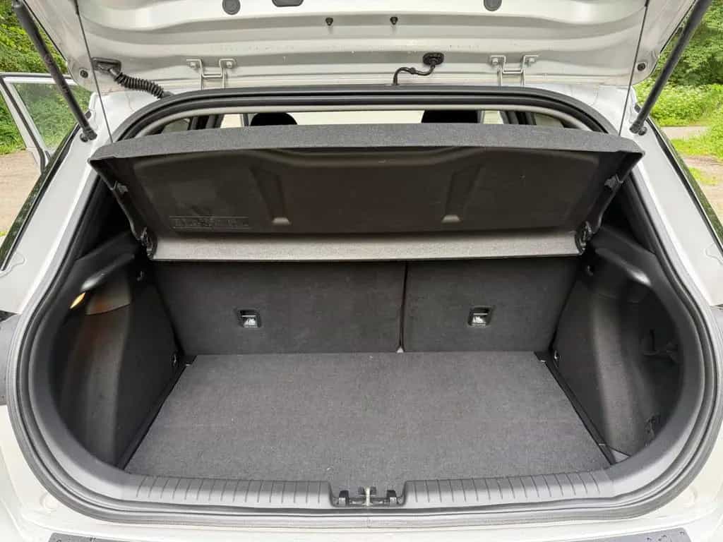 Hyundai i20 1.0 T-GDI 74kW DCT Active Style Automatik 12/2018-photo-17