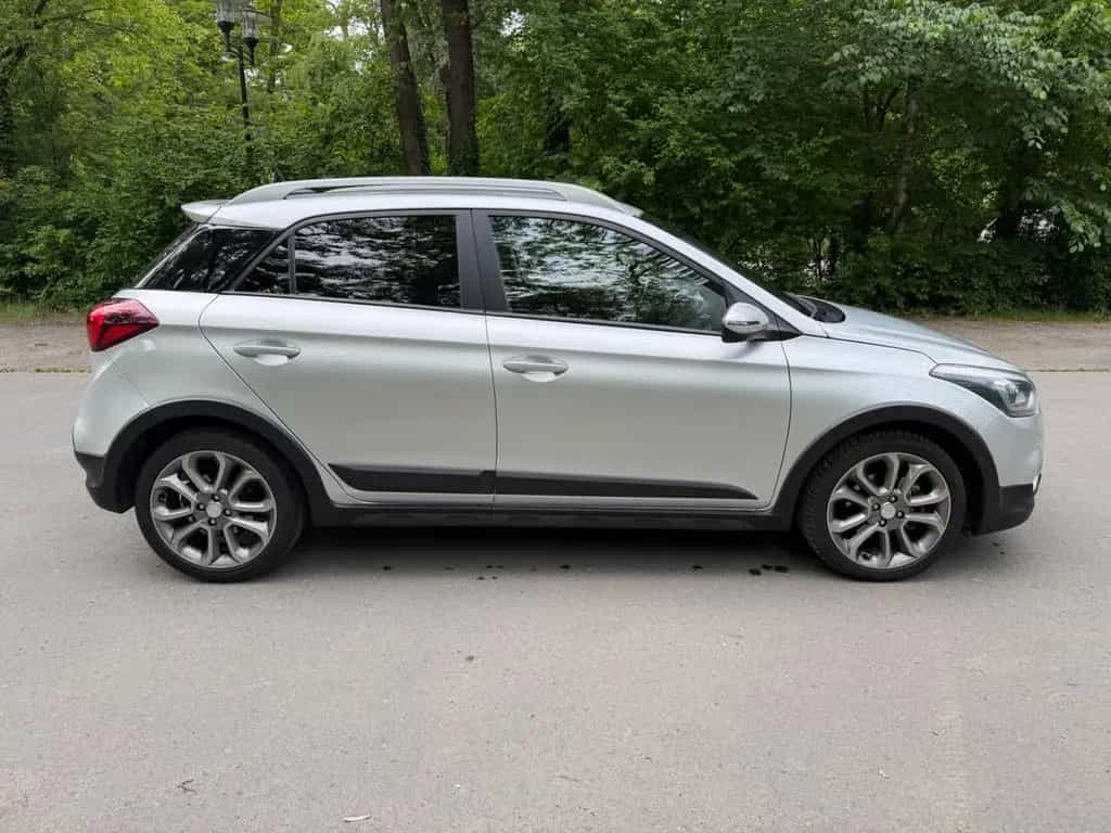 Hyundai i20 1.0 T-GDI 74kW DCT Active Style Automatik 12/2018-photo-5