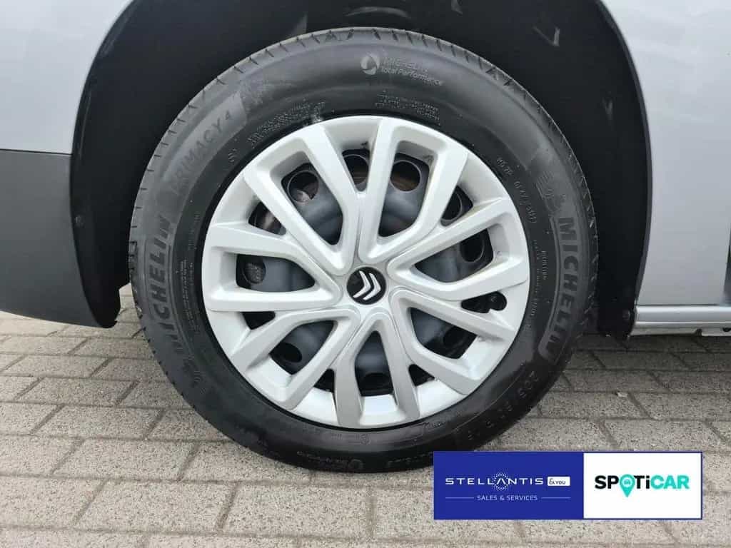 Citroën Berlingo Feel XL 04/2023-photo-10