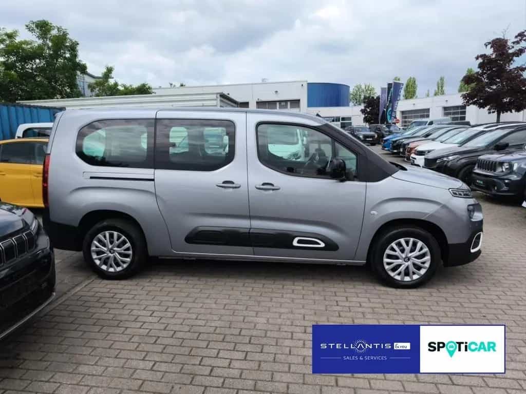 Citroën Berlingo Feel XL 04/2023-photo-3