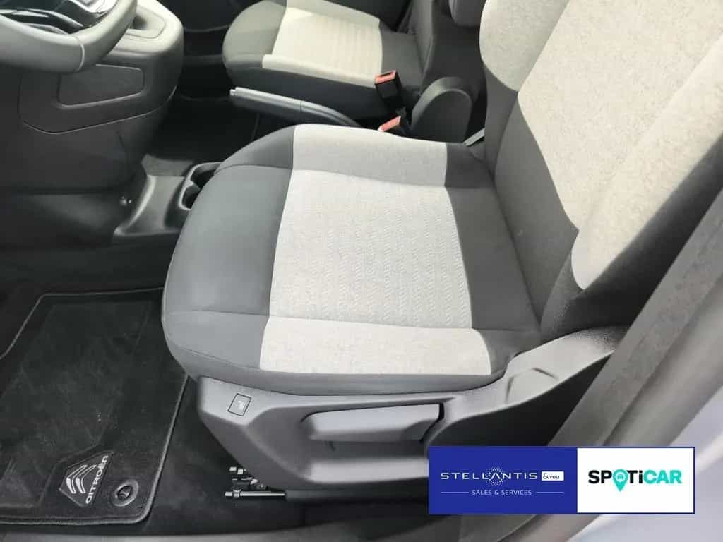 Citroën Berlingo Feel XL 04/2023-photo-8