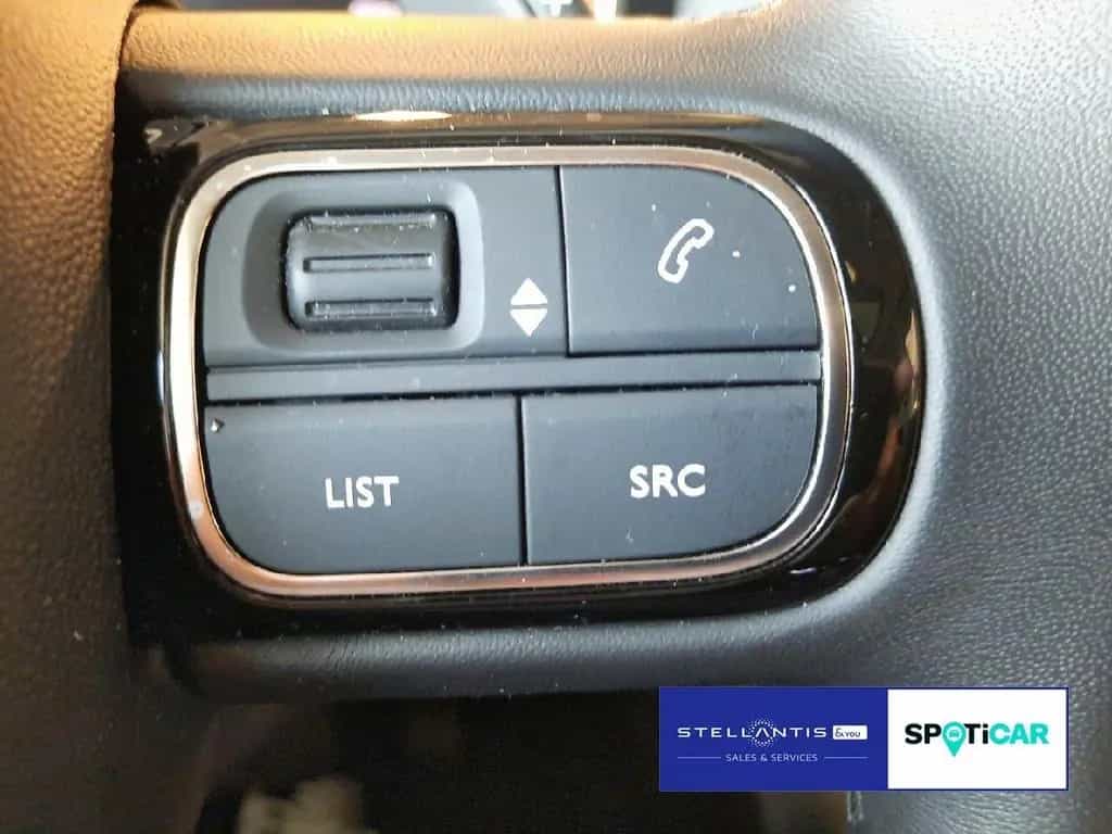Citroën C5 Aircross Shine 130 EAT PanoDach 04/2024-photo-18