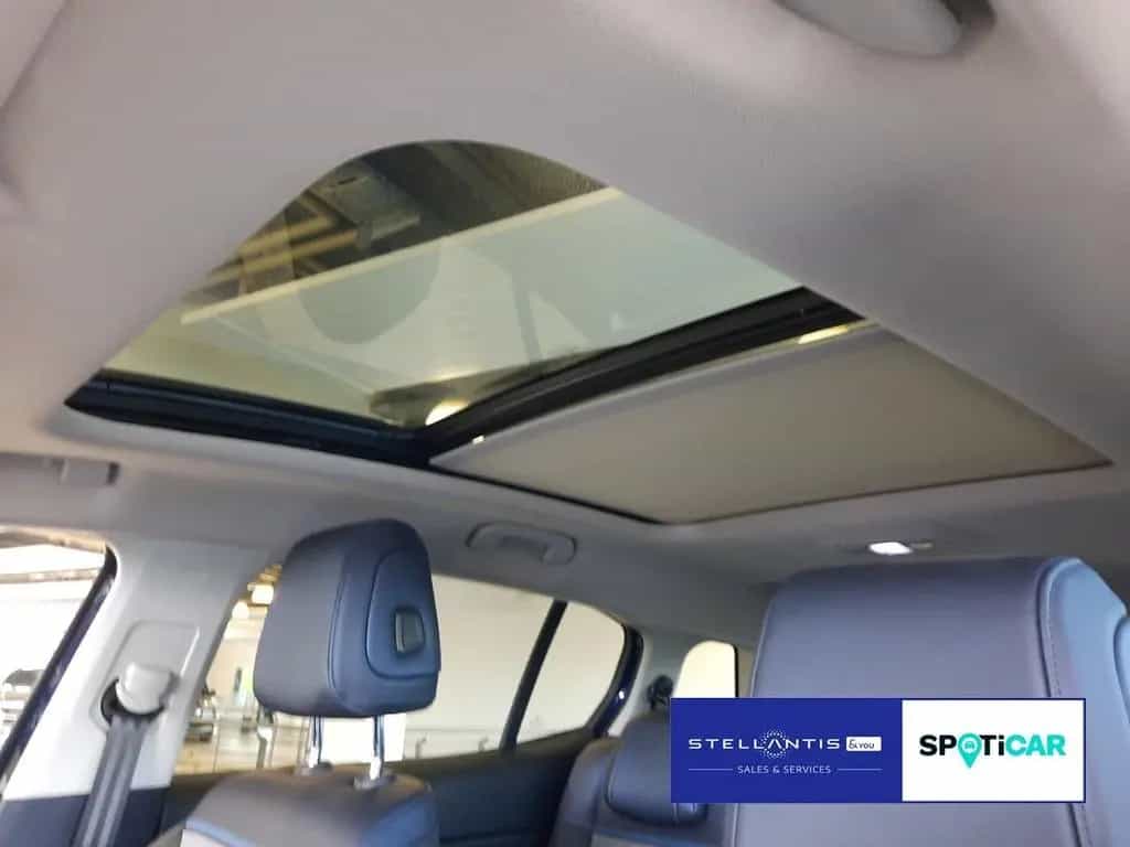 Citroën C5 Aircross Shine 130 EAT PanoDach 04/2024-photo-20