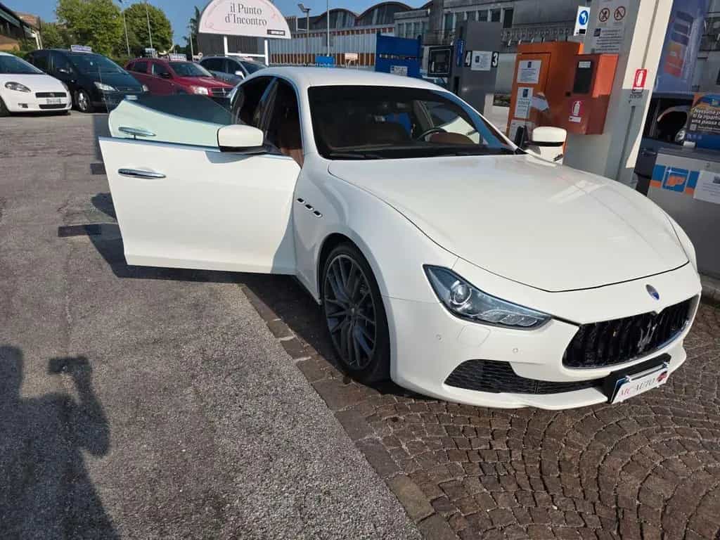 Maserati Ghibli V6 Diesel 275 CV con 169.000km 07/2015-photo-7