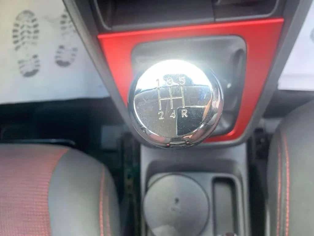Dodge Caliber SXT/2.0/Klima/TÜV NEU 09/2010-photo-13