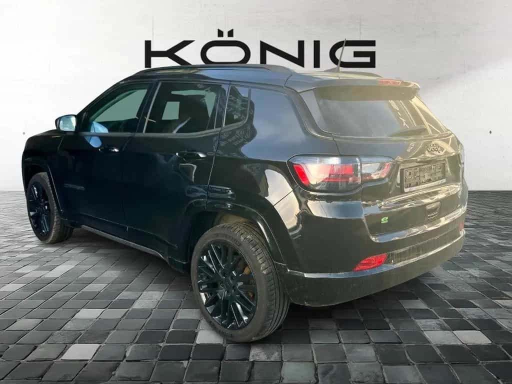 Jeep Compass 1,5l GSE T4 48V e-Hybr 01/2024-photo-1