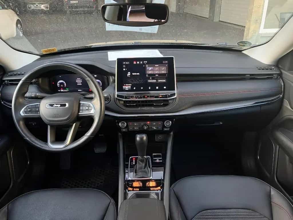Jeep Compass 1,5l GSE T4 48V e-Hybr 01/2024-photo-8