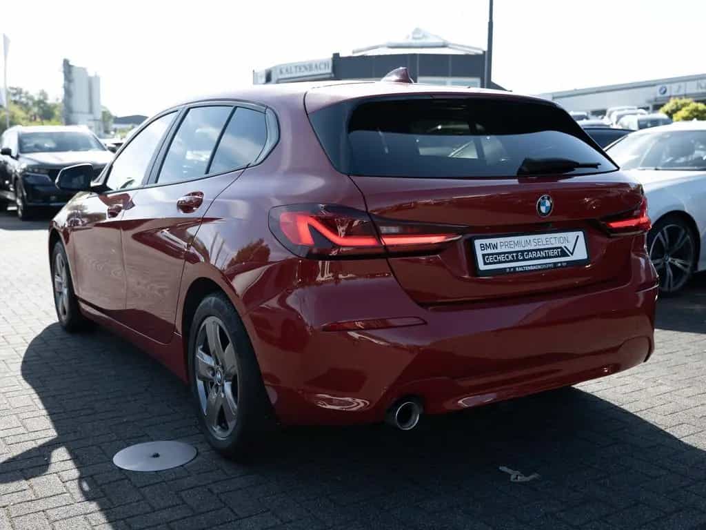 BMW 118 i Advantage AHK HUD LED ACC W-LAN NAVI KAMERA 06/2021-photo-6