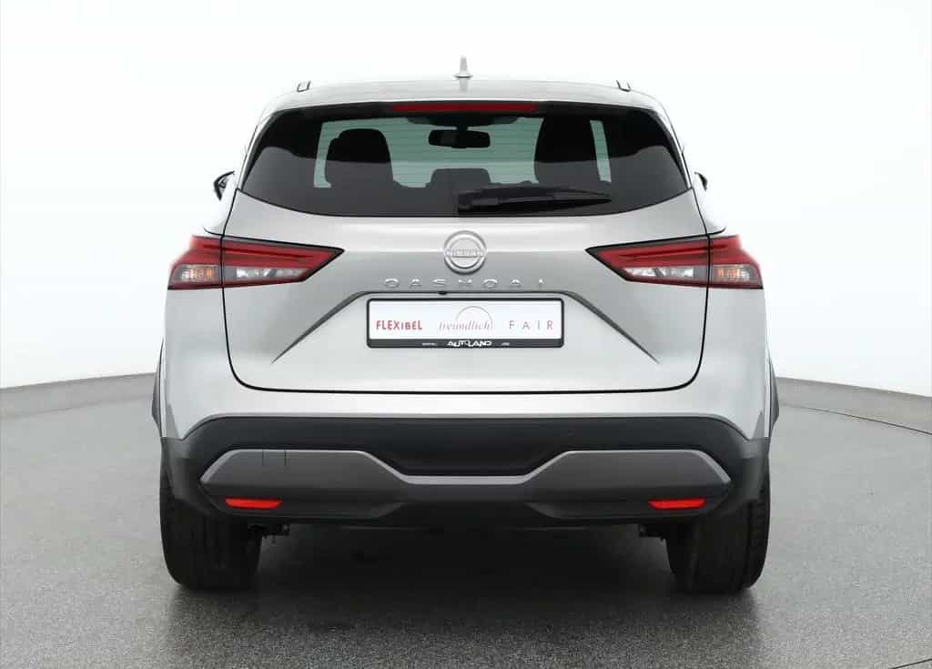 Nissan Qashqai N-Connecta 1.3 Dig-T Aut. LED ACC Navi 3 03/2024-photo-3