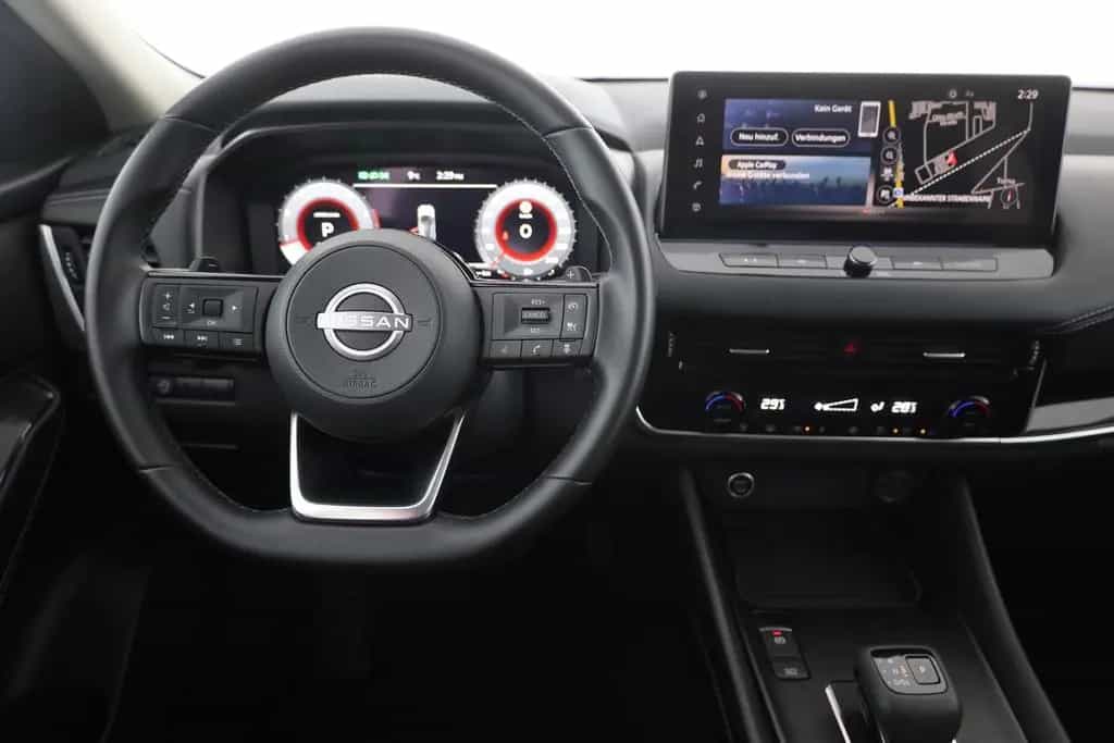Nissan Qashqai N-Connecta 1.3 Dig-T Aut. LED ACC Navi 3 03/2024-photo-9