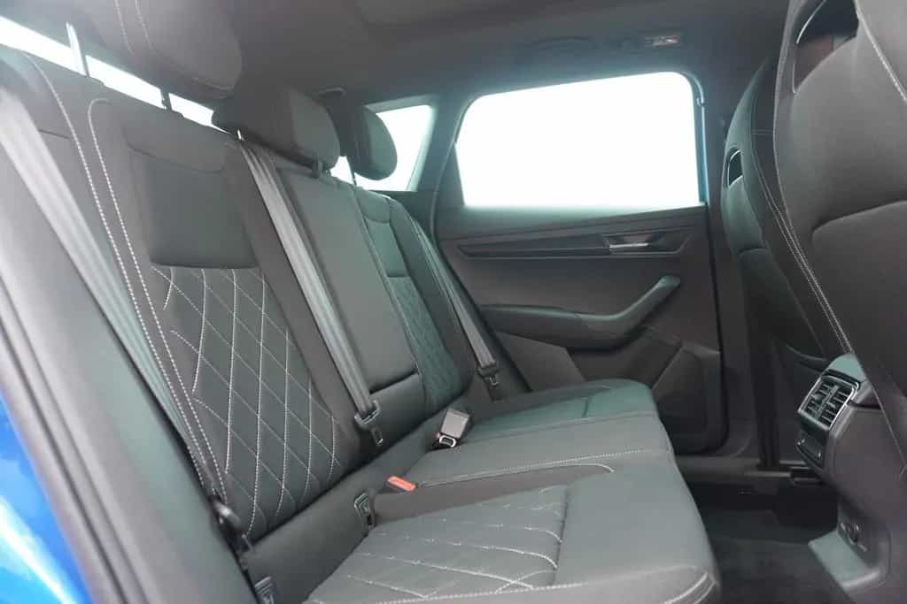Skoda Karoq 1.5 TSI DSG Sportline LED Navi Panorama 07/2020-photo-11